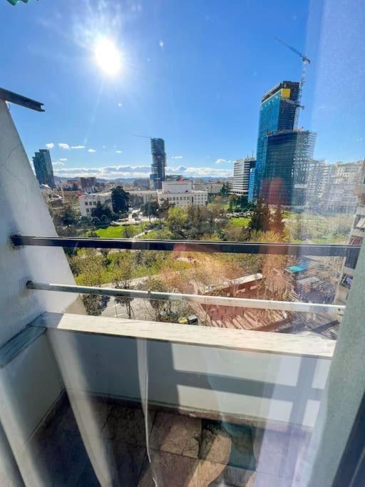 טיראנה Scanderbeg Square 2Br Apt מראה חיצוני תמונה